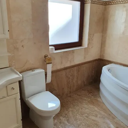 French Boutique Gæstehus Braşov