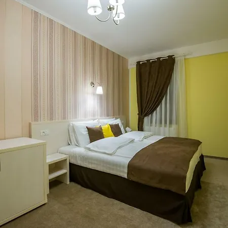 French Boutique Gæstehus Braşov